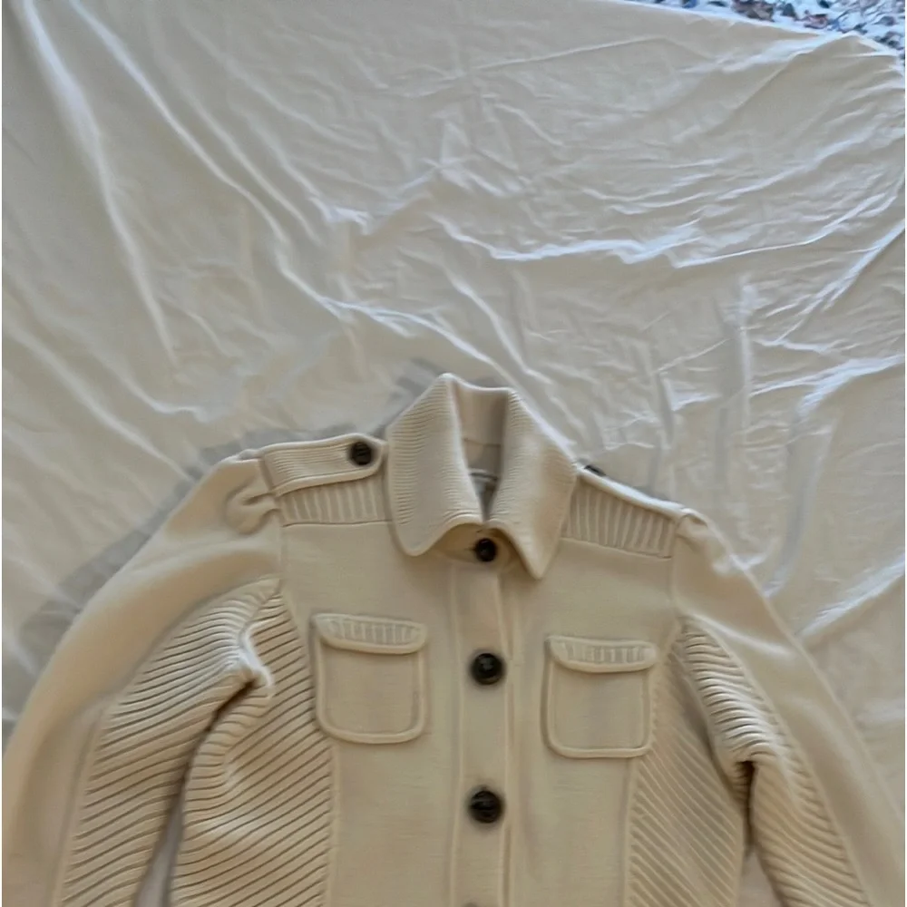 Very elegant,beautiful 100% wool. New, without tags. - Picture 3 of 9